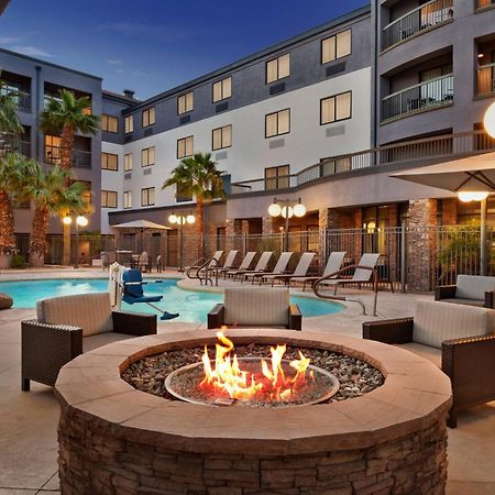 Courtyard By Marriott Las Vegas Stadium Area Bagian luar foto