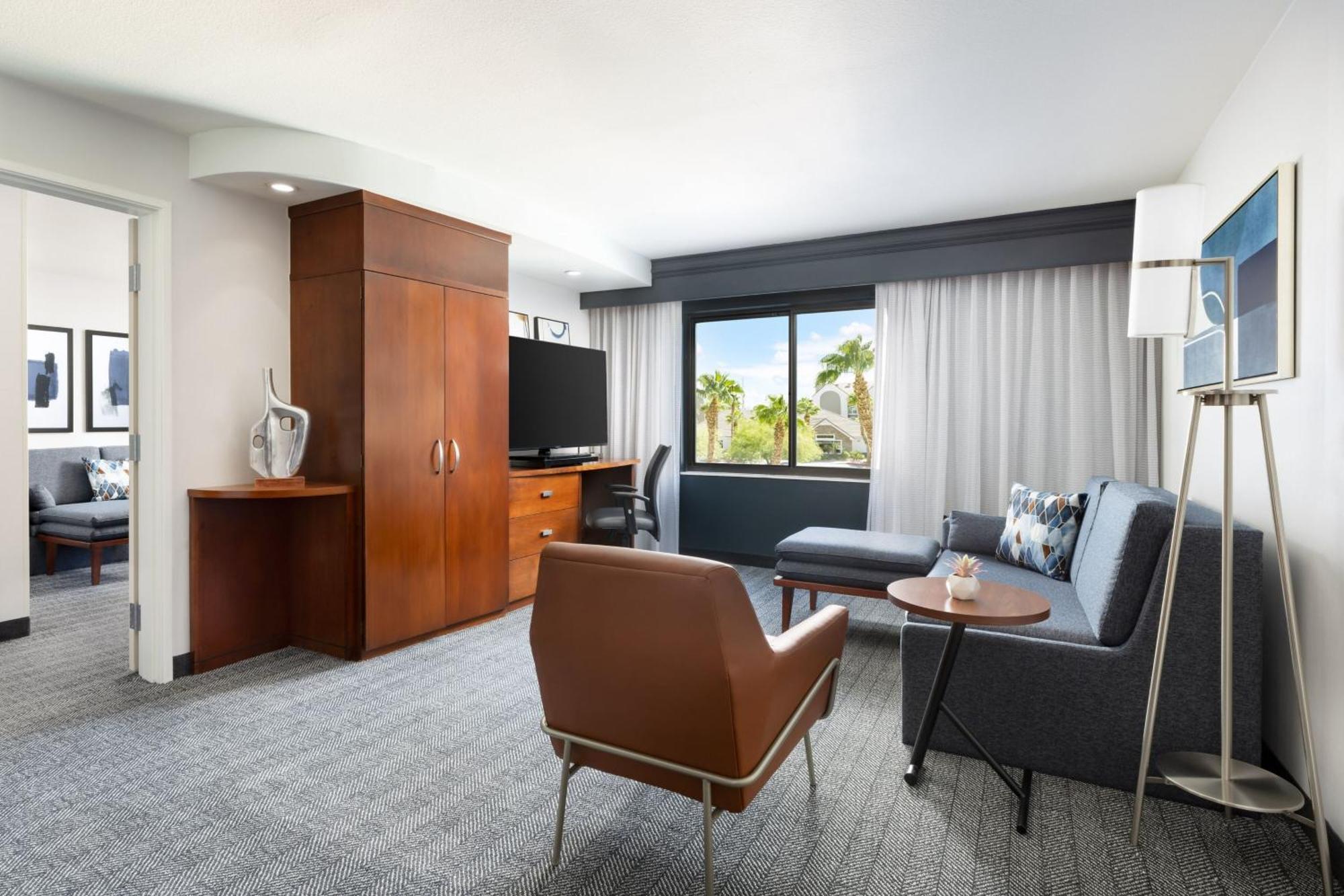 Courtyard By Marriott Las Vegas Stadium Area Bagian luar foto