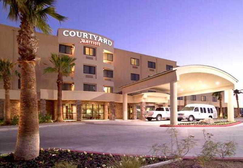 Courtyard By Marriott Las Vegas Stadium Area Bagian luar foto