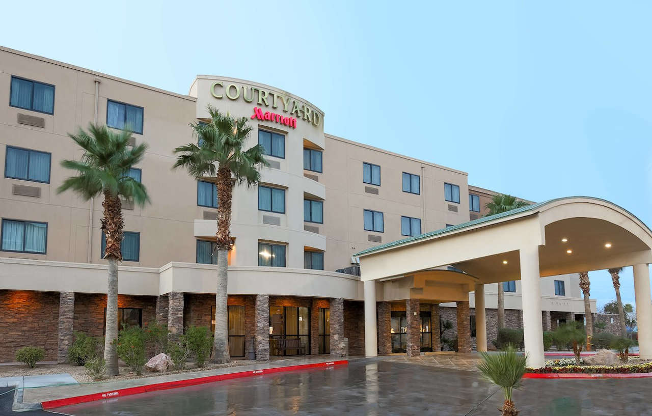 Courtyard By Marriott Las Vegas Stadium Area Bagian luar foto